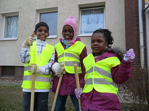 Stadtteilputz Stadtfeld 2012 Helfer 2