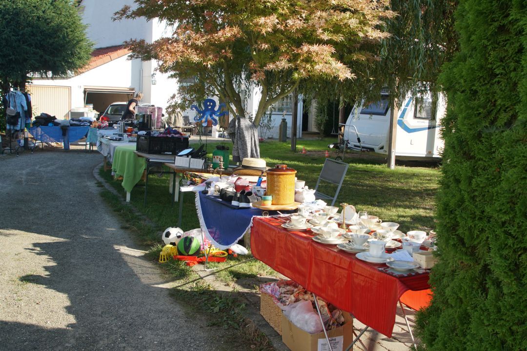 Hof- und Garagenmarkt beim Stadtteilflohmarkt Stadtfeld
